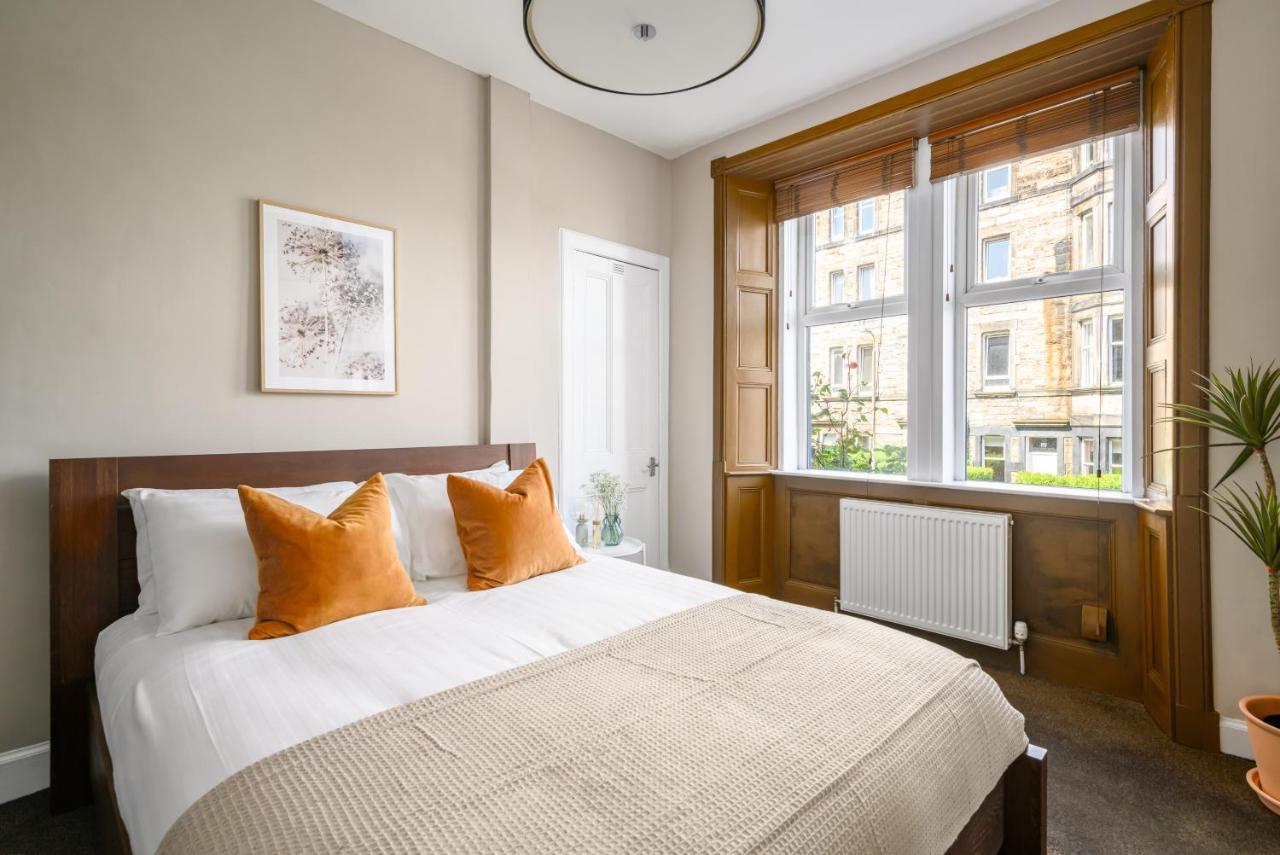The Holyrood Park Apartment Edinburgh Exterior photo
