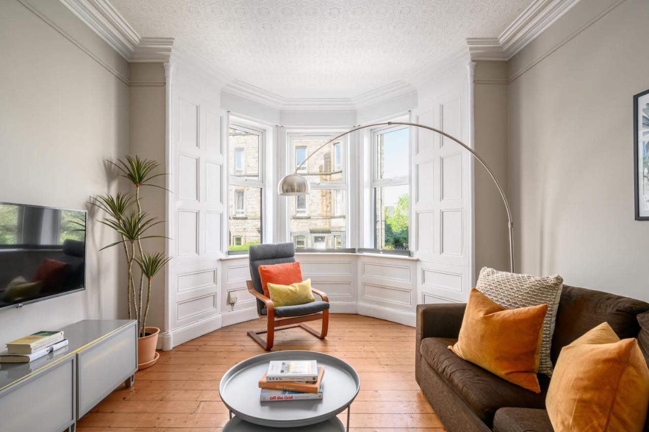 The Holyrood Park Apartment Edinburgh Exterior photo